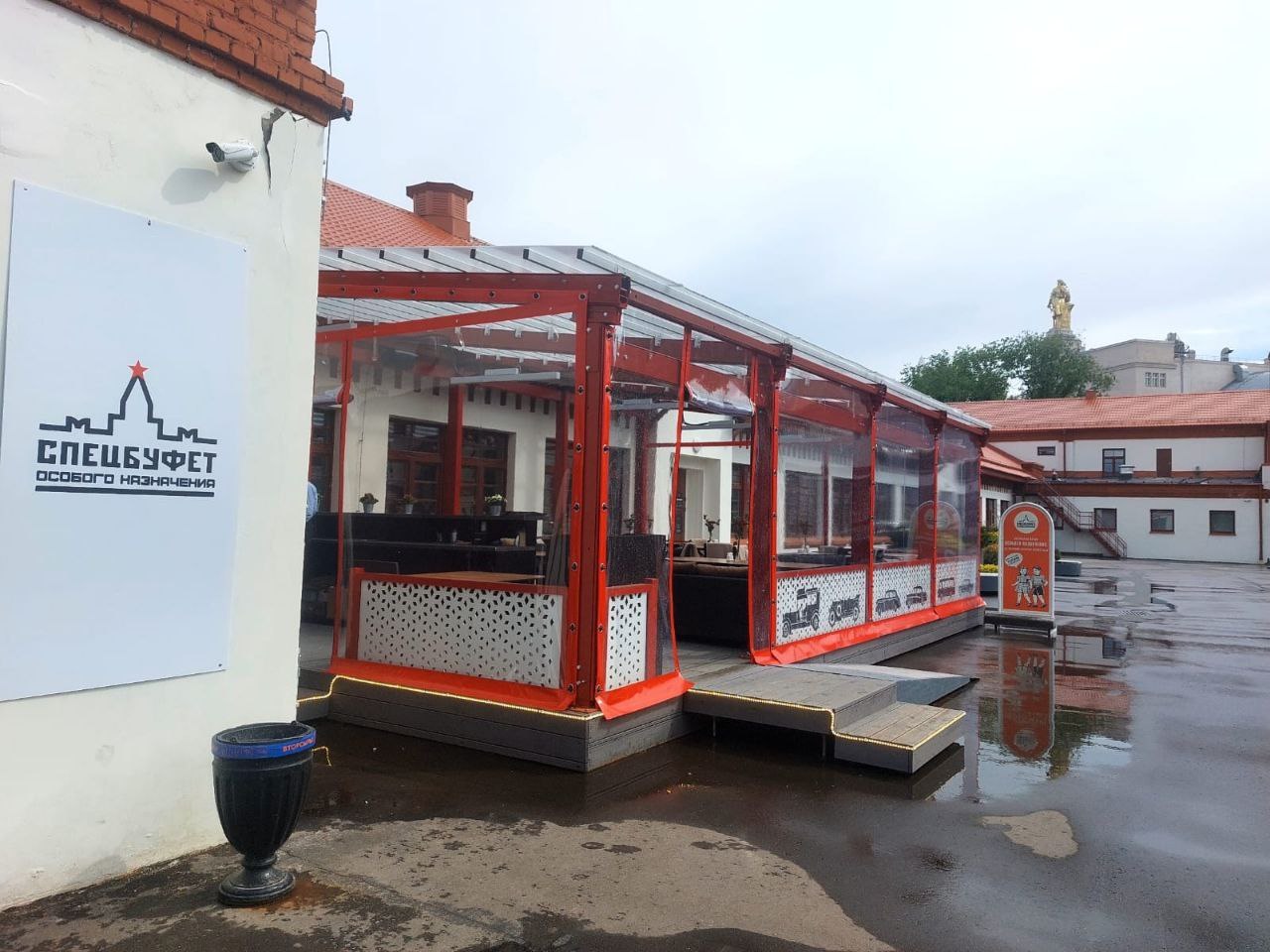 ПВХ шторы для летней террасы кафе в посёлке Семибратово